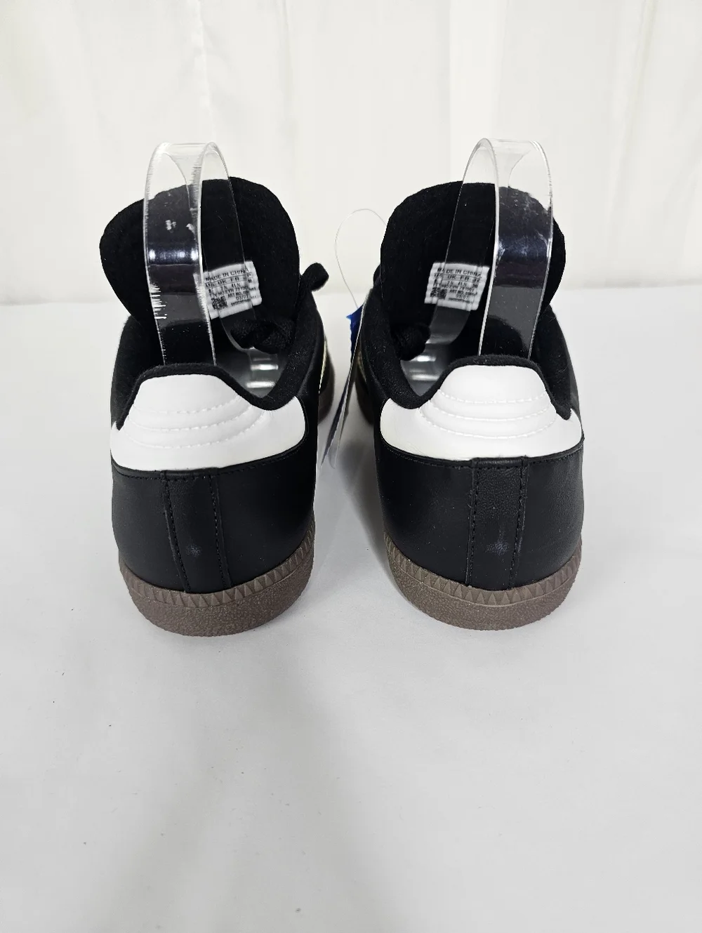 Adidas Samba Classic Sneaker Black White Retro Men's 8 NEW